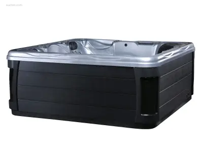 Outdoor Spa – kavel bij Auctim