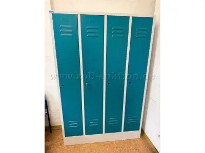1 C+P 8020-40 „Classic“ Garderobenschrank / Kleiderspind – kavel bij Zoll-Auktion, Eberswalde