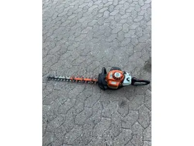 1 Motorheckenschere Stihl HS 82 R, Bj. 2016 – kavel bij Zoll-Auktion, Laatzen