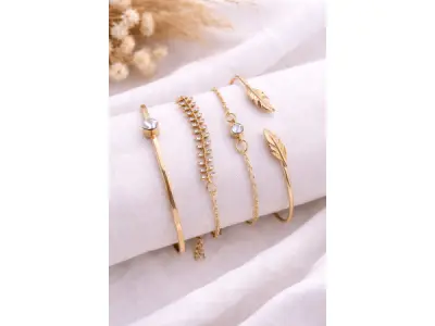 Dames Armbandenset – 5-delig Goudkleurig met Strass & Veer B – kavel bij XL Auctions