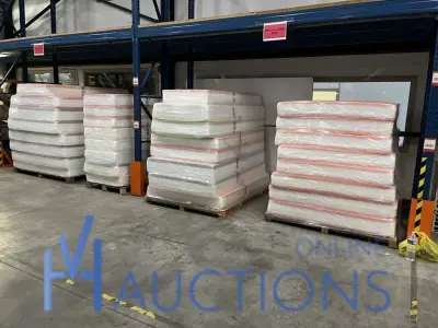 Circa 32 onafgewerkte matrassen – kavel bij VH Auctions
