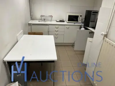 Partij divers bureautafel – kavel bij VH Auctions