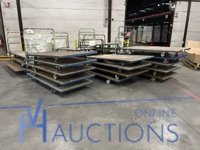 Circa 25 magazijnkarren – kavel bij VH Auctions