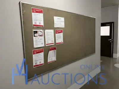 Partij divers prikborden – kavel bij VH Auctions