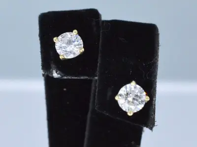 Gouden diamanten oorbellen van 1.00 carat – kavel bij Onlineveilingmeester