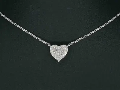 Witgouden hartvormige hanger en collier vol met diamanten – kavel bij Onlineveilingmeester