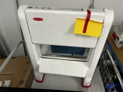Step RUBBERMAID – kavel bij NetBid, Eimsbüttel (Hamburg)