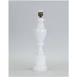 Een albasten lampvoet, Italë, 20e eeuw – kavel bij Medusa Auctioneers