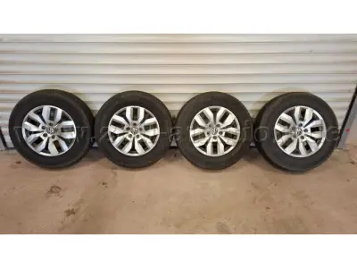 4 Original VW-Winterkompletträder auf Posadas ALU-Felgen 245/65 R17 – kavel bij Zoll-Auktion, Ingersleben