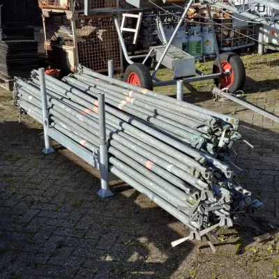 Partij geveldiagonalen, Layher, Allround, in transportbok – kavel bij Onlineveilingmeester, Smilde