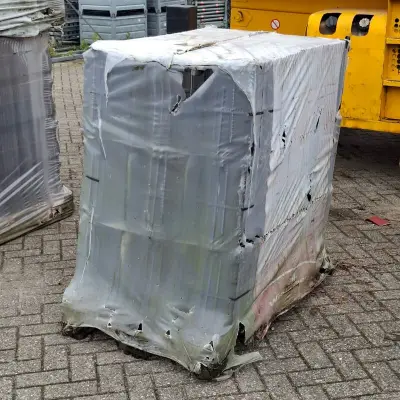1x Pallet met keramische dakpannen Wienerberger, Koramic, Zwart – kavel bij Onlineveilingmeester, Smilde