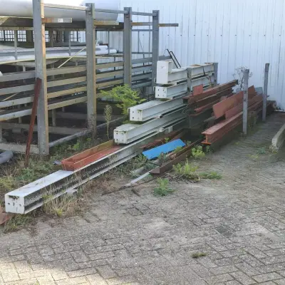 Partij metalen profielen – kavel bij Onlineveilingmeester, Smilde