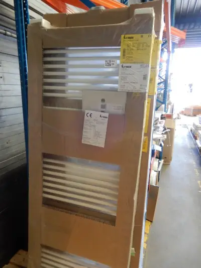 Elektrische handdoekradiator, Vasco, Iris, wit, 1836x750 – kavel bij Onlineveilingmeester, Assen