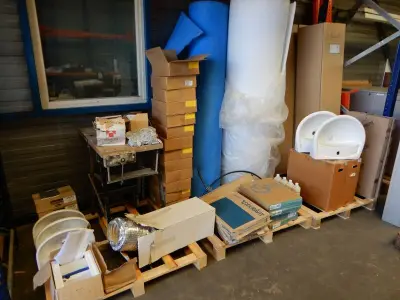 Inhoud stellingvak o.a. sanitair – kavel bij Onlineveilingmeester, Assen