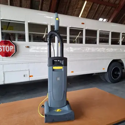 Tapijtborstelzuiger Karcher, CV 30/1, bouwjaar 2020 – kavel bij Onlineveilingmeester, Winsum
