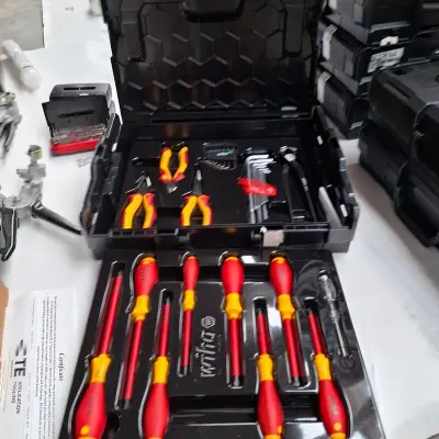 30-Delige gereedschapset Wiha, 16054381CT – kavel bij Onlineveilingmeester, Winsum