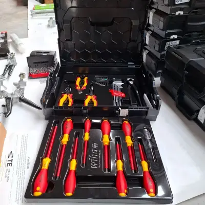2x 30-Delige gereedschapset Wiha, 16054381CT – kavel bij Onlineveilingmeester, Winsum
