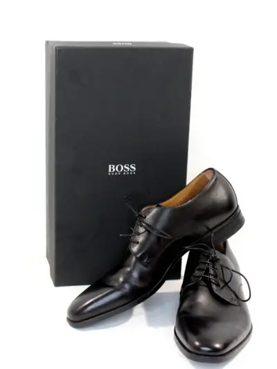 Hugo Boss mannenschoenen - Maat 41 – kavel bij De Kringwinkel, Dilsen