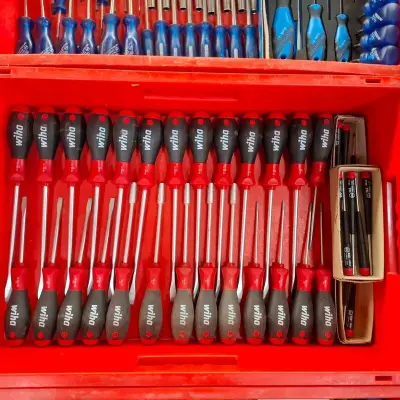 Assortiment schroevendraaiers Wiha – kavel bij Onlineveilingmeester, Winsum