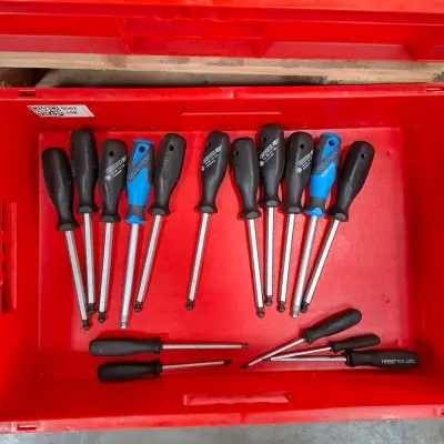 Ca. 16x Diverse kogelkopschroevendraaier o.a. Gedore – kavel bij Onlineveilingmeester, Winsum