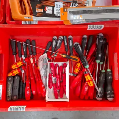 Ca. 48x Diverse schroevendraaiers o.a. Bahco, Wera – kavel bij Onlineveilingmeester, Winsum
