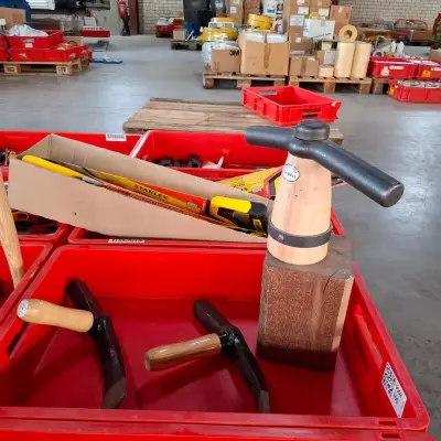 2x Straathamer met tegelklopper en klos – kavel bij Onlineveilingmeester, Winsum