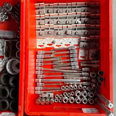Assortiment dopsleutels o.a. Bosch – kavel bij Onlineveilingmeester, Winsum