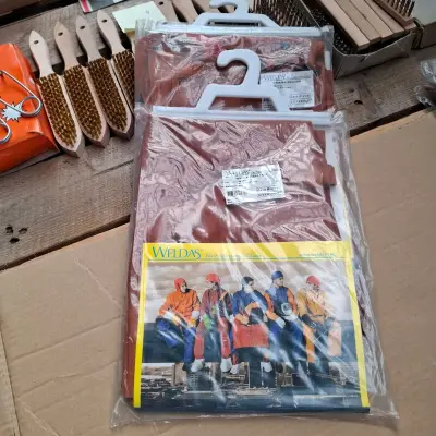 2x Lasschort, 60cm Wx71cm L Weldas, BIB 44-7828 – kavel bij Onlineveilingmeester, Winsum