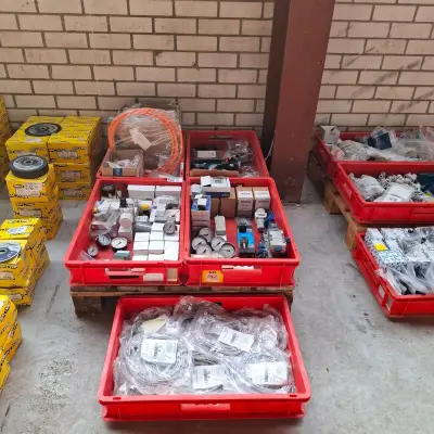 Partij divers pneumatische onderdelen en toebehoren o.a. Festo, Wilkerson, Giss – kavel bij Onlineveilingmeester, Winsum