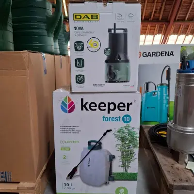 Dompelpomp met elektrische rugspuit DAB / Keeper, Nova 300 Ma 40th / forest 10 – kavel bij Onlineveilingmeester, Winsum