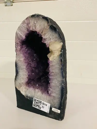 Amethist geode – kavel bij Onlineveilingmeester, Gramsbergen