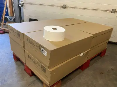8x Dozen a 12 stuks jumbo wc-rol, 270 meter – kavel bij Onlineveilingmeester, Gramsbergen