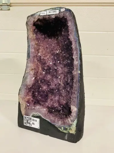 Amethist geode – kavel bij Onlineveilingmeester, Gramsbergen