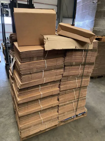 Ca. 470x Verzenddozen met autolockbodem, bruin, 44x11x33cm – kavel bij Onlineveilingmeester, Gramsbergen