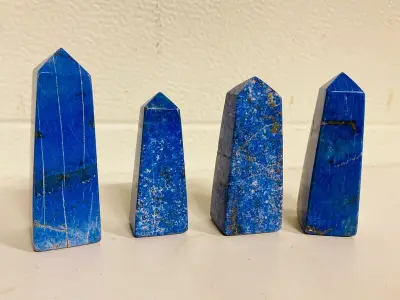 4x Lapis Lazuli obelisk (4-zijdig) – kavel bij Onlineveilingmeester, Gramsbergen