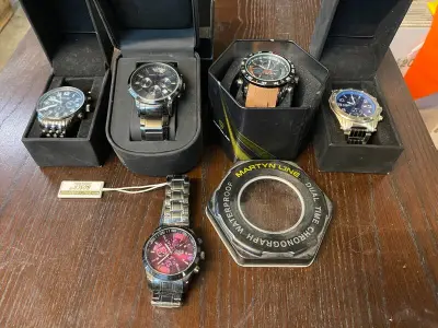 6x Horloges diverse uitvoeringen – kavel bij Onlineveilingmeester, Gramsbergen