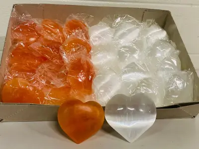 Ca. 24x Seleniet hart wit / oranje – kavel bij Onlineveilingmeester, Gramsbergen