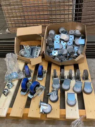 Ca. 75x Stuks diverse wieltjes – kavel bij Onlineveilingmeester, Gramsbergen