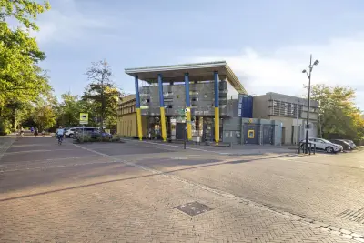 Kantoorgebouw – Wijhe, Oranjelaan 10 – kavel bij Vastgoedveiling.nl, Wijhe
