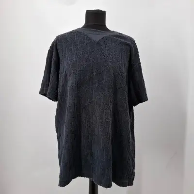 T-shirt, maat M, Dior, 113J692A0614Ddesi – kavel bij Domeinen Roerende Zaken, Groningen