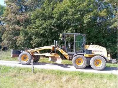 1 Grader New Holland F 156.7A Tier 3 – foto 2 – kavel bij Zoll-Auktion, Ilmenau
