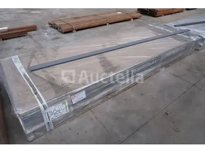 132 Cedral TR05 composiet plinten – kavel bij Auctelia, Liège