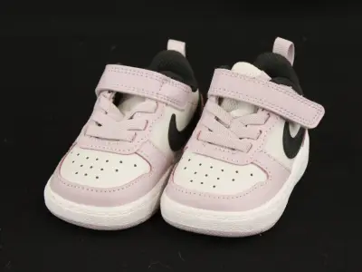 Nike Court Borough Low 2 babysneakers - Iced Lilac /wit /zwart - maat 18,5 - zo goed als nieuw – kavel bij De Kringwinkel, Antwerpen