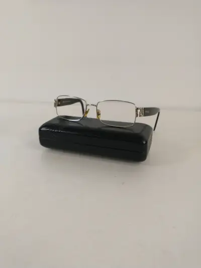 Versace MOD. 1048-B bril met Greca-details en originele koker – kavel bij De Kringwinkel, Turnhout