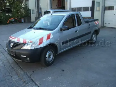 1 Dacia Logan Pick Up 1.5 dCi Fahrbereit – kavel bij Zoll-Auktion, Schwabach