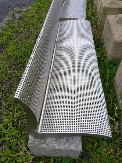 2 inox zintbanken – kavel bij Openbare Verkopen, Zedelgem