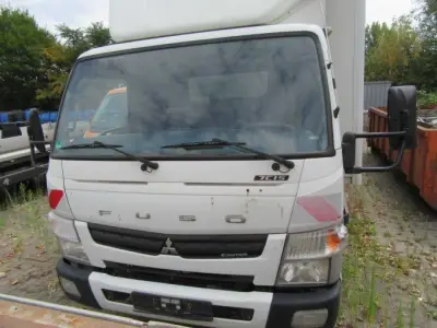 1 Fuso-Canter LKW Geschl. Kasten mit Ladegerät – kavel bij Zoll-Auktion, Rheinberg