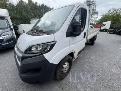 Kipper PEUGEOT Boxer 165 Blue HDi Dreiseitenkipper – kavel bij IVG, Schwaigern