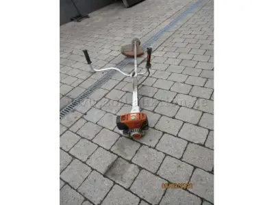 1 bosmaaier Stihl FS 311 – kavel bij Zoll-Auktion, Fürth