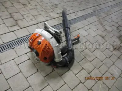 1 Laubbläser Stihl BR 500, Benzinlaubbläser – kavel bij Zoll-Auktion, Fürth